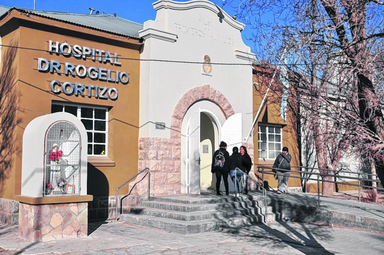 Quejas por la compra de protesis en el hospital de Jacobacci